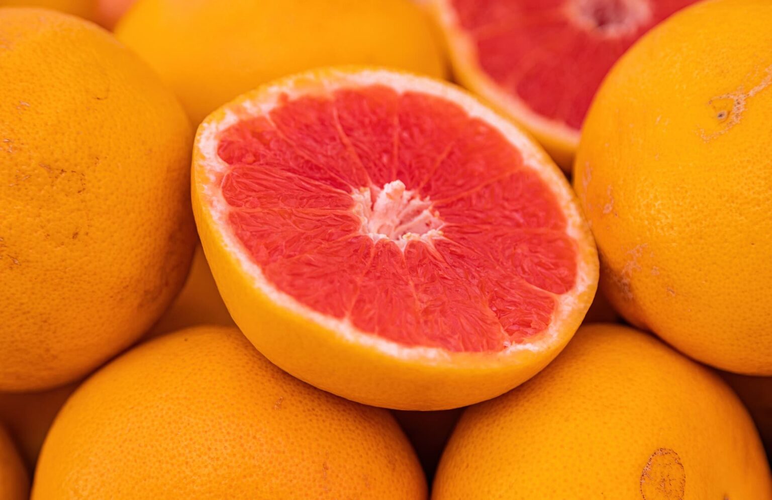 How Long Does Grapefruit Last In The Fridge? Shelf Life, Storage
