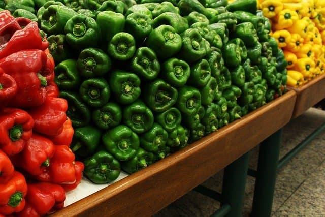 how long do green peppers last in the fridge
