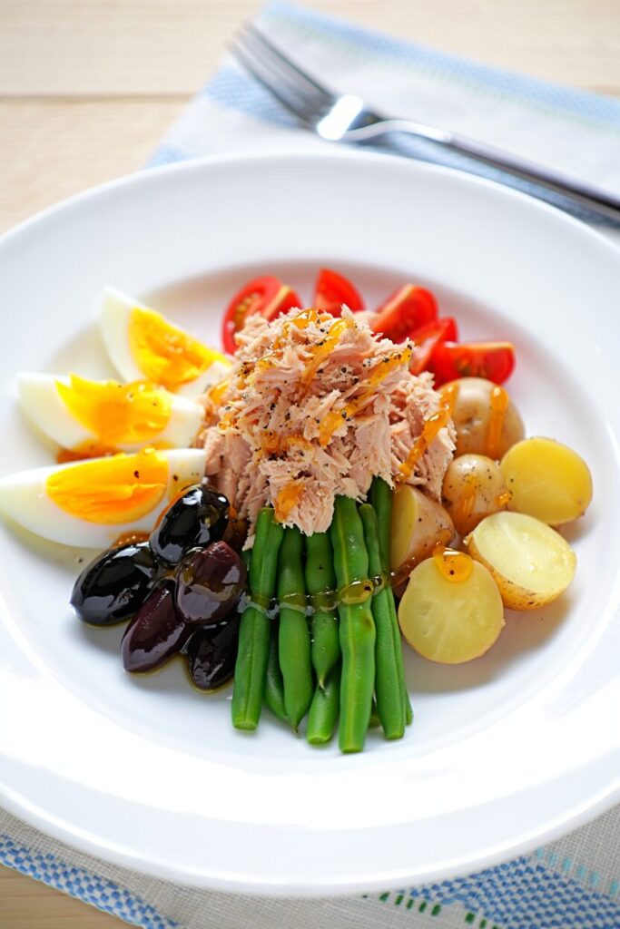 Nicoise-Style Tuna Salad Plates