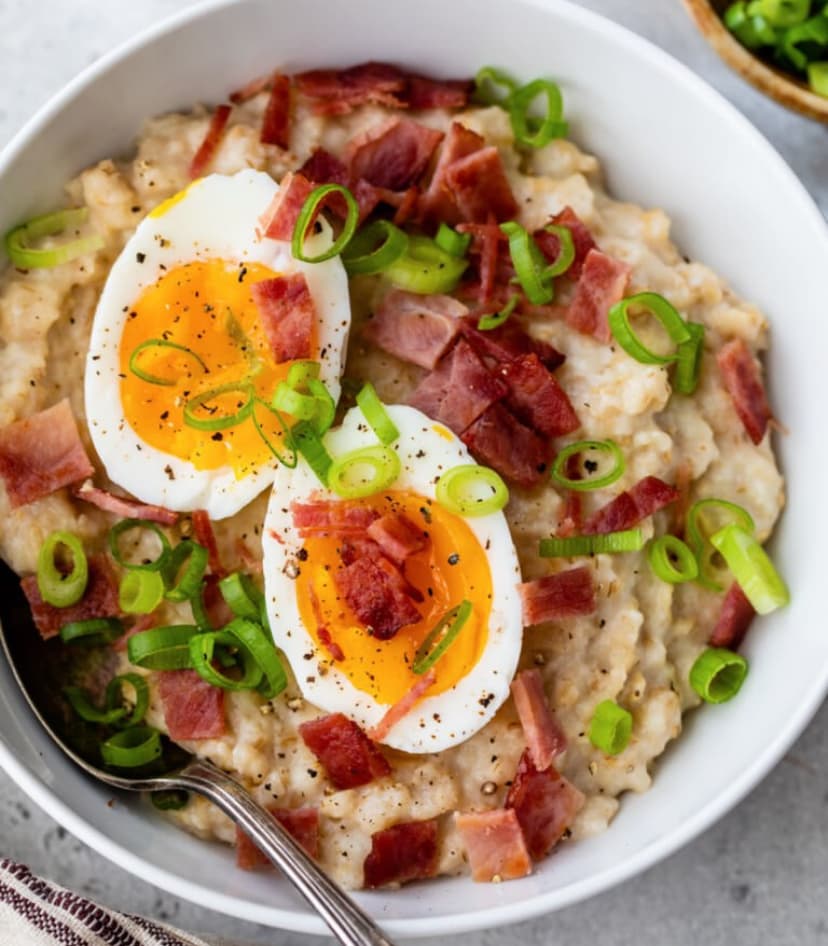 Oatmeal Protein Bowl (Savory Style)